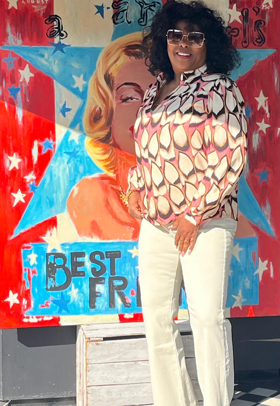 Blouse in retro dessin